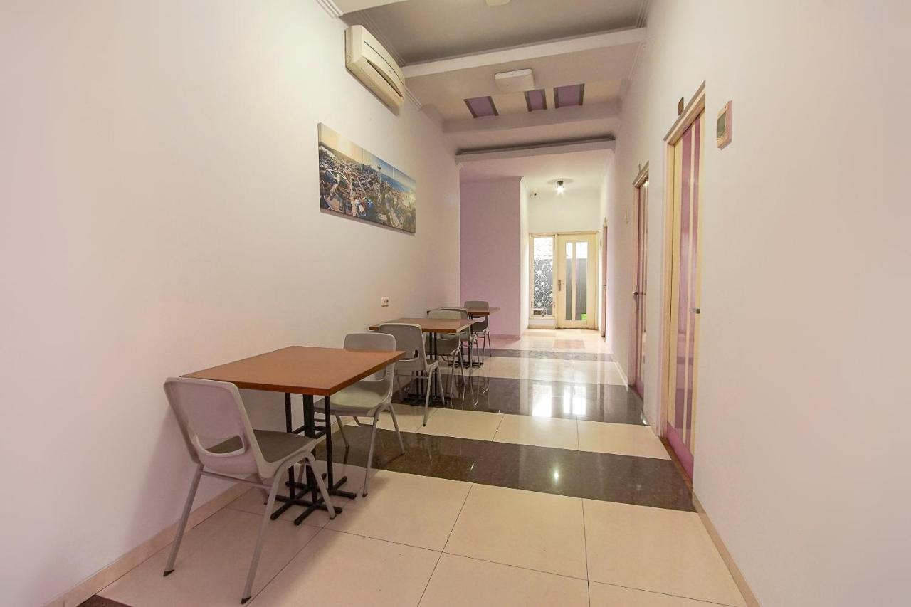 Urbanview Hotel Fiffa Kauman Μαλάνγκ Εξωτερικό φωτογραφία